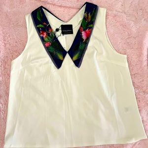 Plain&Prints Small Sleeveless Top